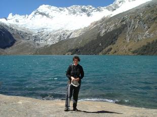 tours de un día laguna 69 cordillera blanca Huaraz Perú guías de montaña uiagm