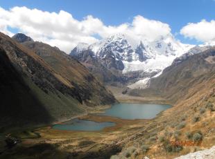 the complete tour of the huayhuas mountain range circuit exclusive for lovers of nature and adventure in Huaraz Ancash Peru, uiagm mountain guides