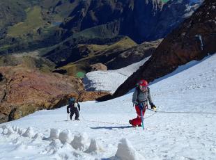 Les guides de montagne, UIAGM ,AGMP , casa de guías Cordillera Blanca, Huaraz, Ancash, abrite le Pérou,