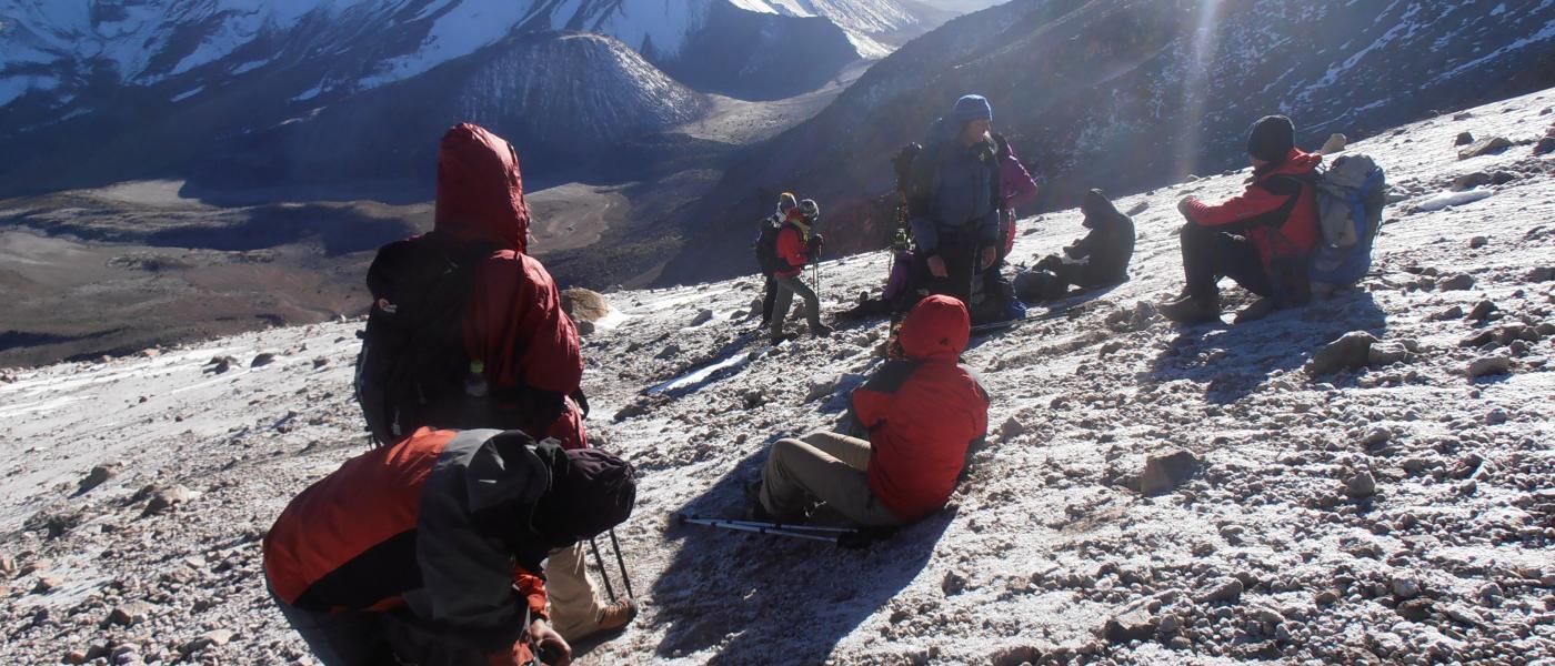 Chachani volcano along the Inca trail, short route Arequipa Peru mountain guides Uiagm